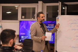 گزارش روز نخست